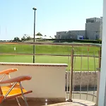 Lägenhet Golf